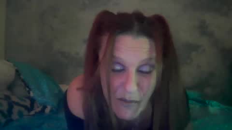 Snapshot of taralynn7136 chatting on 02.13.25 tara lynn online show from 02.13.25