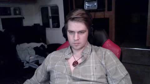 tarus333 online show from 12.04.25