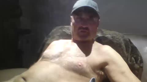 Snapshot of tarzeny77 chatting on 10.12.25 tarzeny77 online show from 10.12.25