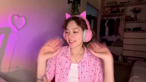 Darlin online show from 02.23.26