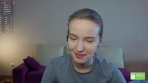 Snapshot of tashinapetitto chatting on 05.21.26 Your Ressie online show from 05.21.26