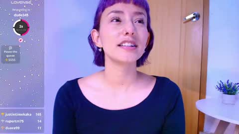 Snapshot of tati_cardenas chatting on 05.16.26 AME online show from 05.16.26