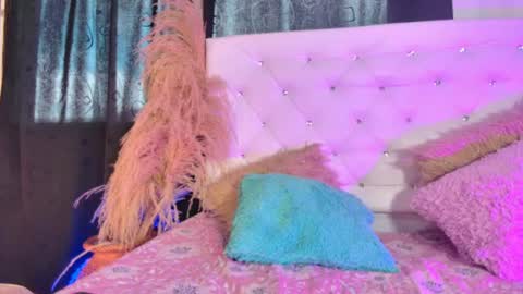 Snapshot of tatixxxvega chatting on 07.16.26 tatix online show from 07.16.26