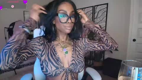 Tatted Queen online show from 05.03.26