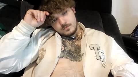 TattedDamienn online show from 02.14.25