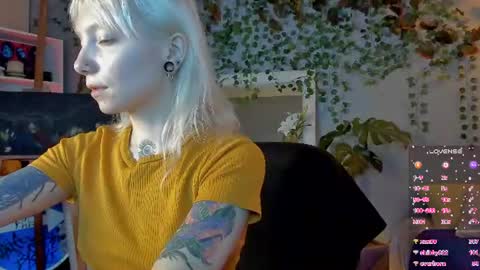 Snapshot of tattoo_artbaby chatting on 06.25.26 tattoo_artbaby online show from 06.25.26