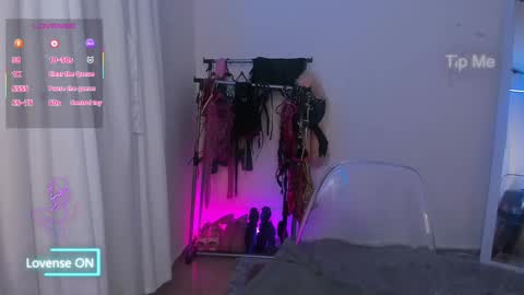 Snapshot of tattoo_highmami chatting on 03.12.25 High Mami online show from 03.12.25