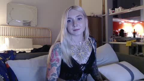 tattoobbgirl online show from 02.08.25