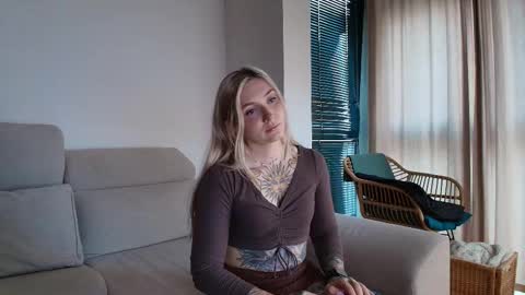 tattoobbgirl online show from 01.16.26