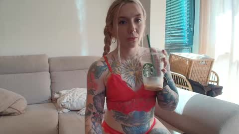 tattoobbgirl online show from 05.04.26