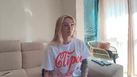 tattoobbgirl online show from 06.15.26
