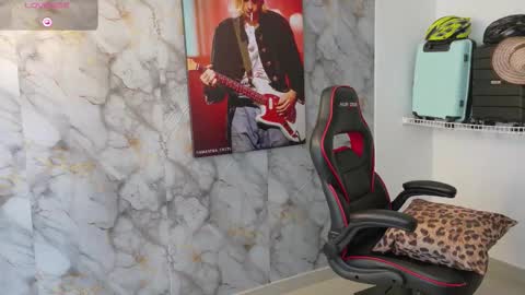 Snapshot of tattusamy chatting on 11.07.25 samy tattu online show from 11.07.25