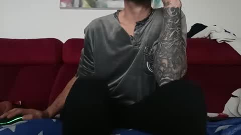 Snapshot of tatuadorhotxxx chatting on 02.23.26 Tatuado20cm online show from 02.23.26