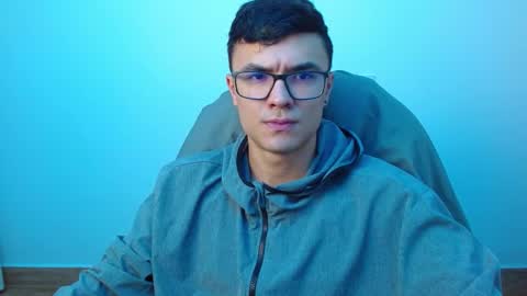 Snapshot of taurus4k chatting on 02.11.25 taurus4k online show from 02.11.25