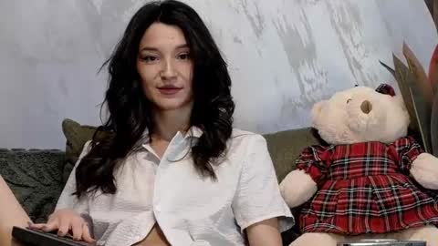 TayaKayan online show from 02.03.26