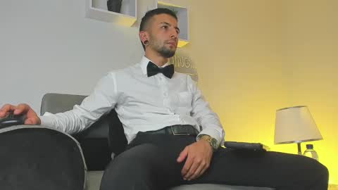 Snapshot of tayer_bennet chatting on 09.11.25 tayer_bennet online show from 09.11.25