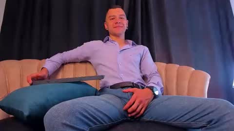 tayler_milers online show from 06.06.26