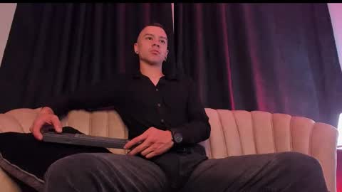 tayler_milers online show from 06.11.26