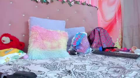 Sarah  online show from 02.06.25