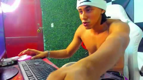 Taylor online show from 02.22.26