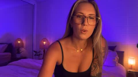Snapshot of taylorslittlekingdom chatting on 07.17.26 Taylor online show from 07.17.26