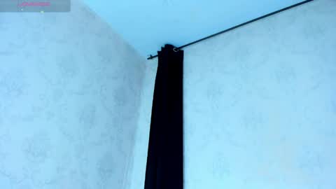 Tayra online show from 05.04.26