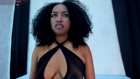 Tayra online show from 05.12.26