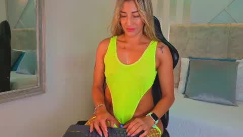 tayra online show from 07.28.26