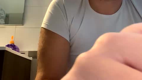 Tbest1986 online show from 11.29.25