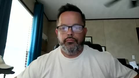 Snapshot of tdhawk87 chatting on 05.30.26 tdhawk87 online show from 05.30.26