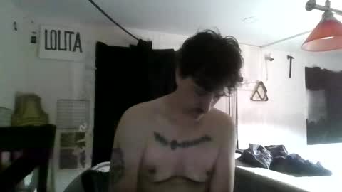 Snapshot of tdiddy222 chatting on 05.29.26 tdiddy222 online show from 05.29.26