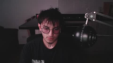 Teo independent model online show from 03.30.26