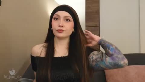 Leo and Luna online show from 10.11.25