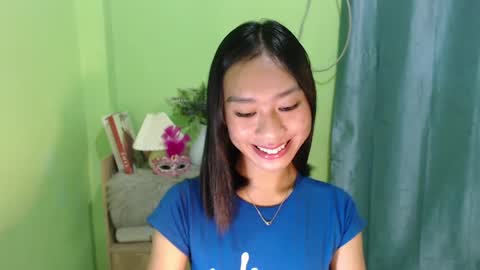 Snapshot of teamo_kiara chatting on 02.08.25 your future wife online show from 02.08.25