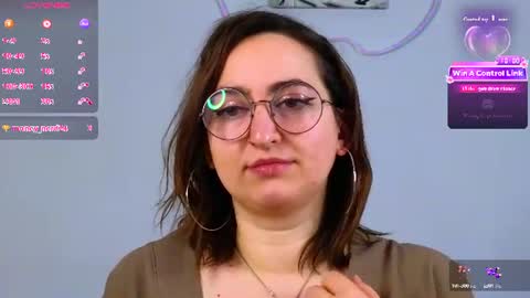 Snapshot of teasemilf chatting on 07.21.26 Lady Oudrey online show from 07.21.26