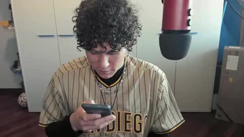 Snapshot of tedhmicro25 chatting on 02.20.25 tedhmicro25 online show from 02.20.25