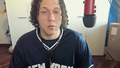 Snapshot of tedhmicro25 chatting on 02.21.25 tedhmicro25 online show from 02.21.25