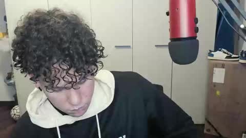 Snapshot of tedhmicro25 chatting on 02.27.25 tedhmicro25 online show from 02.27.25