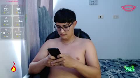 Snapshot of tegocute chatting on 05.17.26 tegocute online show from 05.17.26