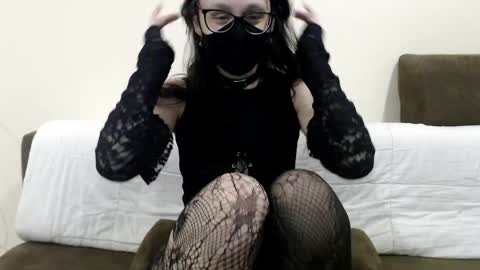 Snapshot of telema_ chatting on 05.14.26 ruth online show from 05.14.26