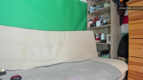 Virg Lszl online show from 02.25.25