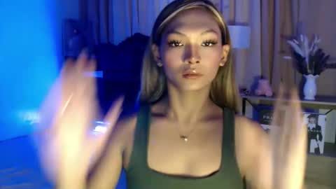 Snapshot of temptation_ashley chatting on 05.07.26 temptation_ashley online show from 05.07.26