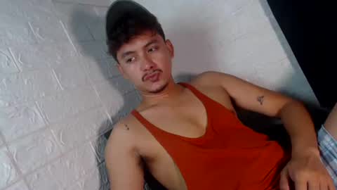 Snapshot of tempting_jon chatting on 02.27.26 tempting_jon online show from 02.27.26