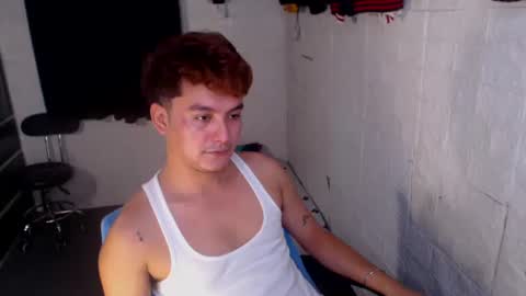 Snapshot of tempting_jon chatting on 05.14.26 tempting_jon online show from 05.14.26