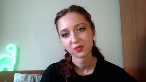 Snapshot of temptingvision chatting on 03.05.25 temptingvision online show from 03.05.25