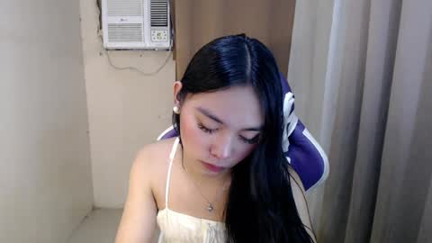YOGIRL MAXINE online show from 07.22.26