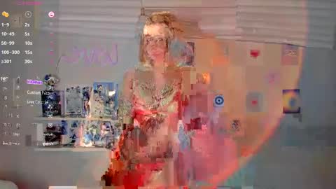 Snapshot of tender__kitty chatting on 01.27.25 Sue online show from 01.27.25