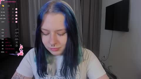  Sue  online show from 01.12.26