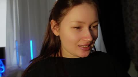 tendre_amelia online show from 06.05.26