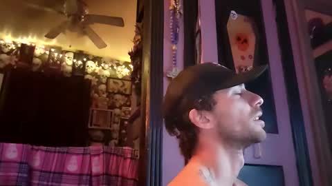 Snapshot of tennman6086 chatting on 01.21.25 Tennman online show from 01.21.25